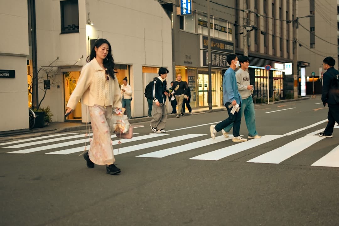 事关你的权益 外卖、直播电商等渠道服务办理将有“新国标”
